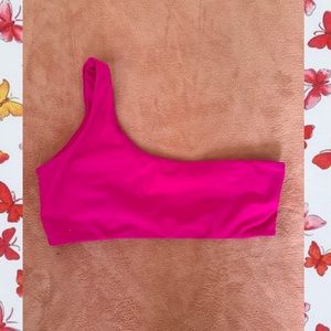 One shoulder swim suit!